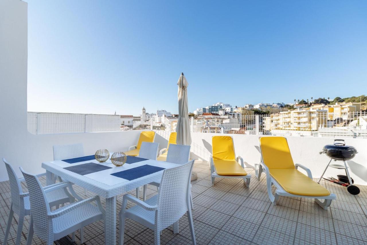 Top Renoviertes Apartment Mit Grosser Terrasse Albufeira Eksteriør billede