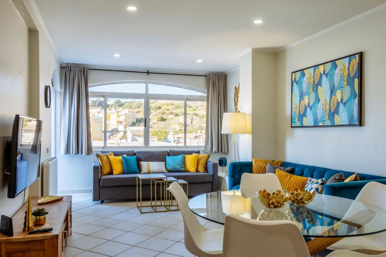 Top Renoviertes Apartment Mit Grosser Terrasse Albufeira Eksteriør billede